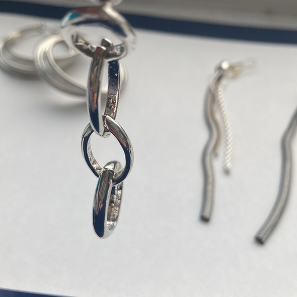 Silver Swirl Pattern Earrings - Picture 6 of 7